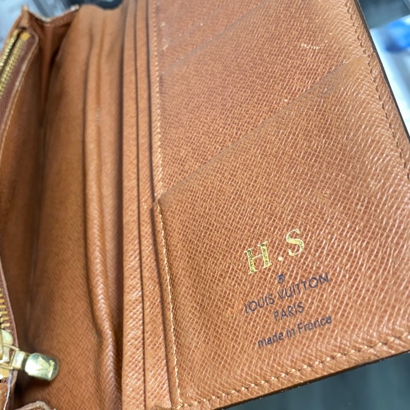 Authentic Louis Vuitton Monogram Brazza unisex Wallet - Picture 11 of 16